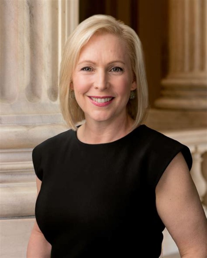 How old is Sen Kirsten Gillibrand?